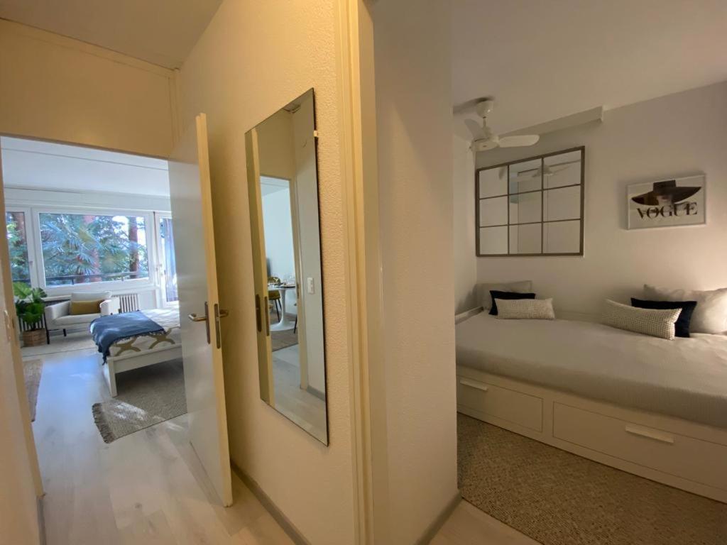 Luganersee, Pool, Strand, Parkplatz, Suite Bissone Exteriér fotografie